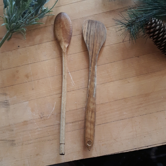 Vintage wooden spoons - Picture 2 of 2